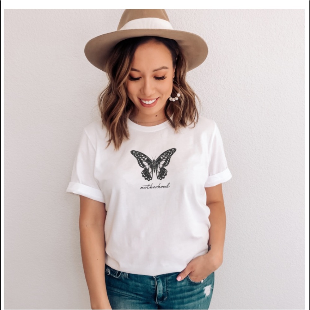 ❀ Bella Canvas Motherhood Tee ❀